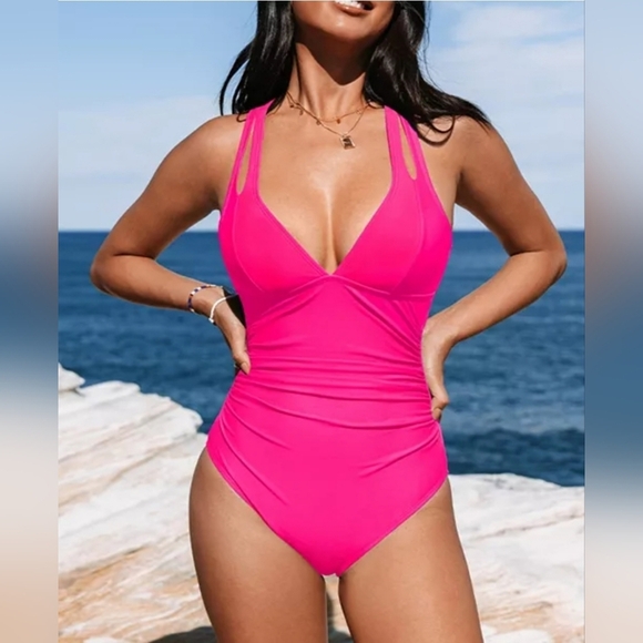 Cupshe Release Happiness Ruched Cross Back One Piece Swimsuit - Picture 1 of 6